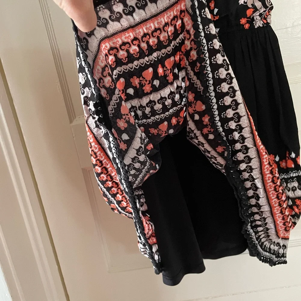 Short Keyhole Dress - Picture 5 of 7